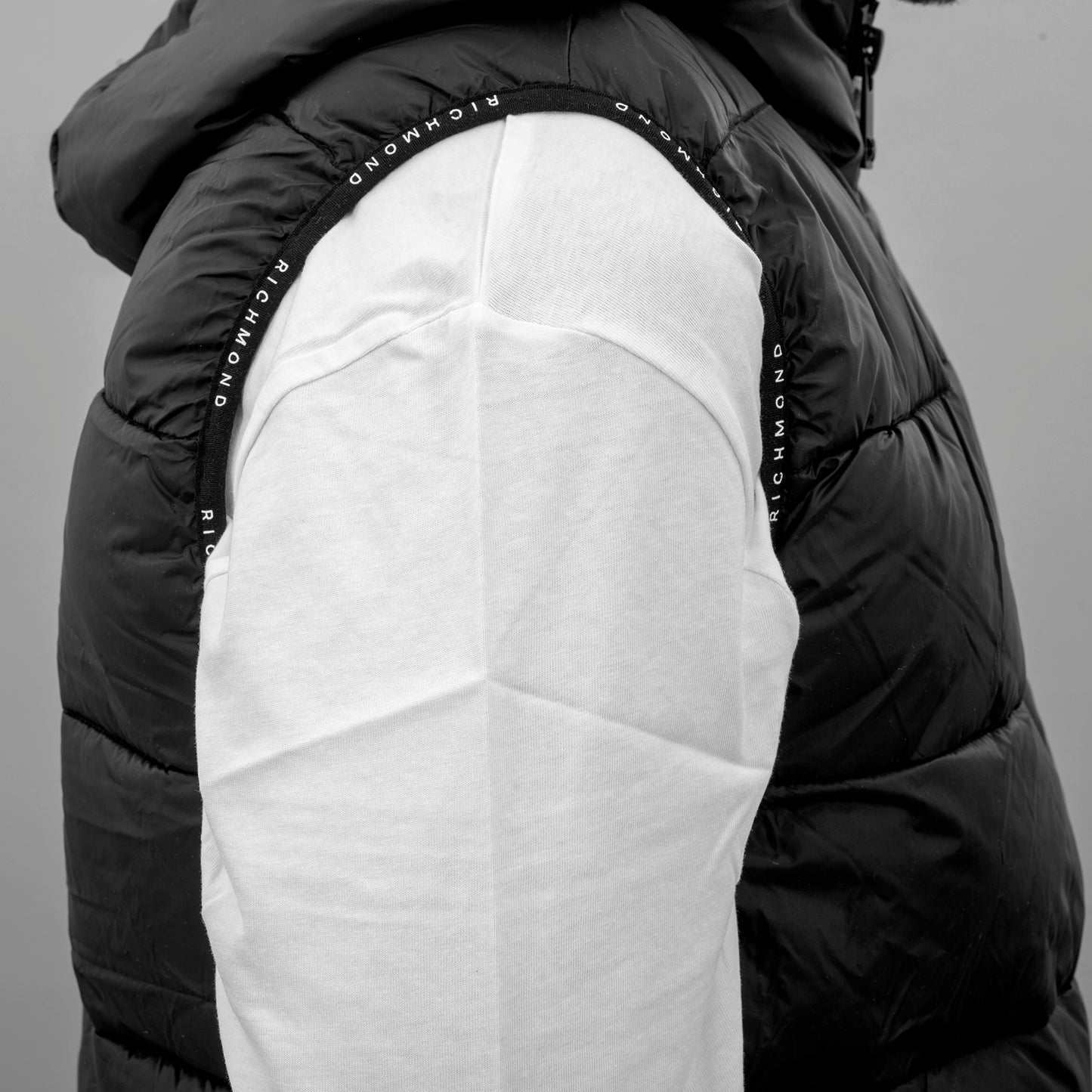 Smanicato UMA24242PI uomo JOHN RICHMOND