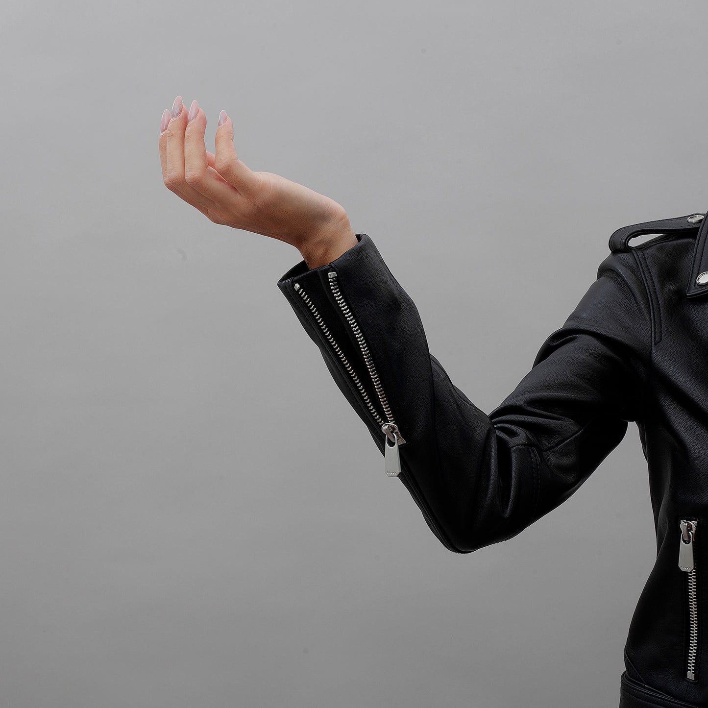 Chiodo 103897 Costa Rica donna PINKO